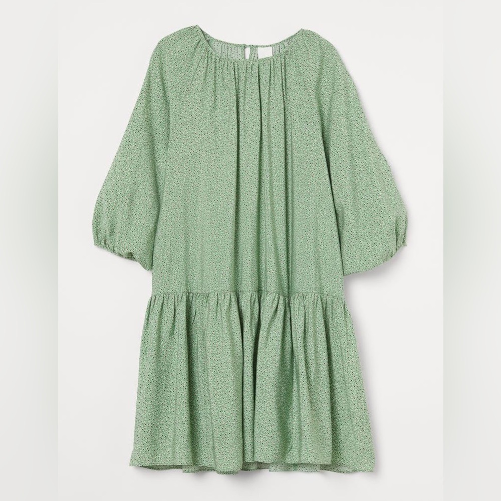 H&M | Green floral flowy dress